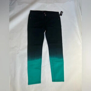 Material Girl Women's Skinny Ombré Jeans Size 5 Green & Black NWT
